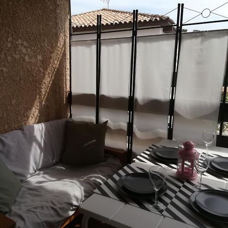 Appartement Terrasse Vue Mer, Plage Gorguette A 1 Minute A Pied, Wifi,Clim Parking Collectif Санари-сюр-Мер Экстерьер фото